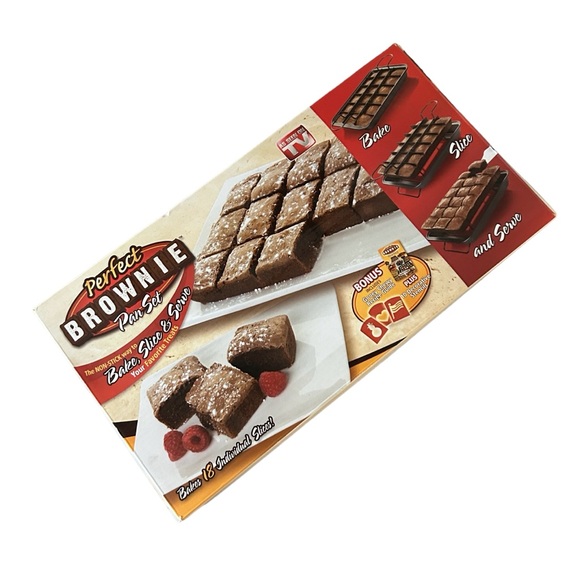 Perfect Brownie Pan Set As Seen On TV Makes 18 Brownie With Box GUC - Picture 9 of 13